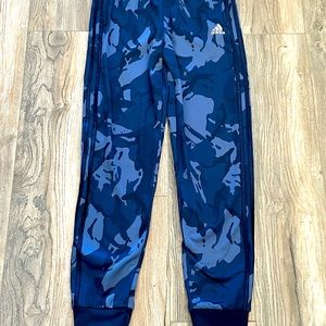 Adidas, Youth 14/16, Fitted, Blue Camo Sweats